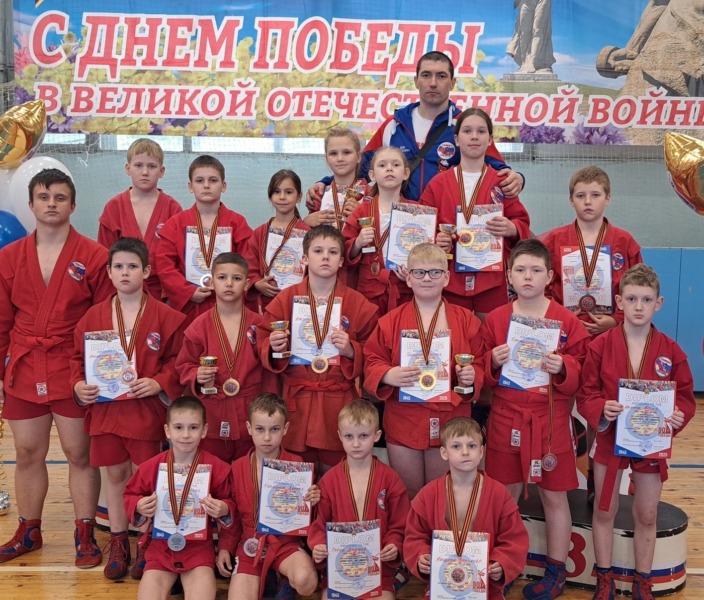 Всероссийский турнир по самбо МГСУ Команда ск самбо снегири и тренер Бикмуллин Дим Рашидович